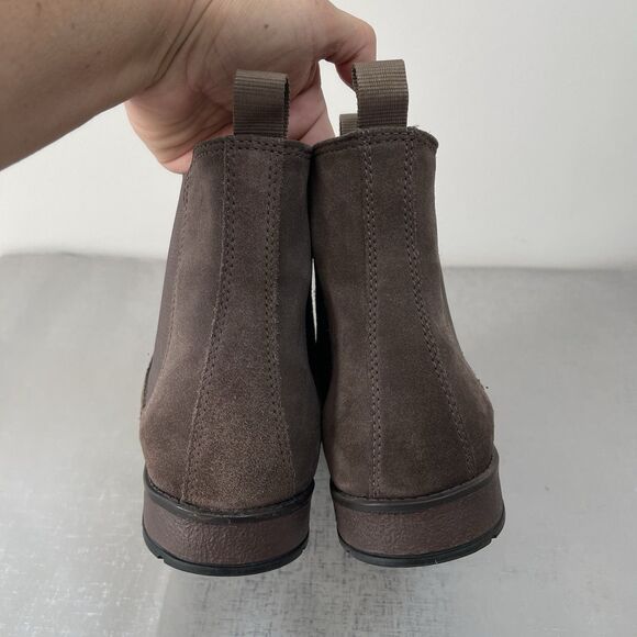 Clarks Boots Mens 12 M Hinman Chelsea Suede Leather Dark Taupe Comfort Preppy main image 5